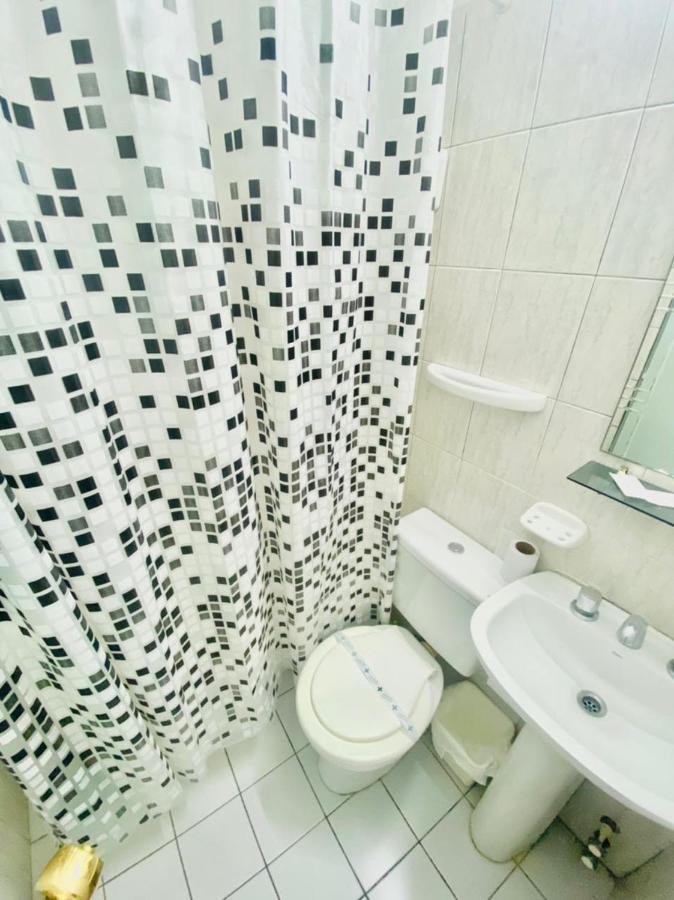 Hotel Tandil Puerto Madryn Exteriör bild