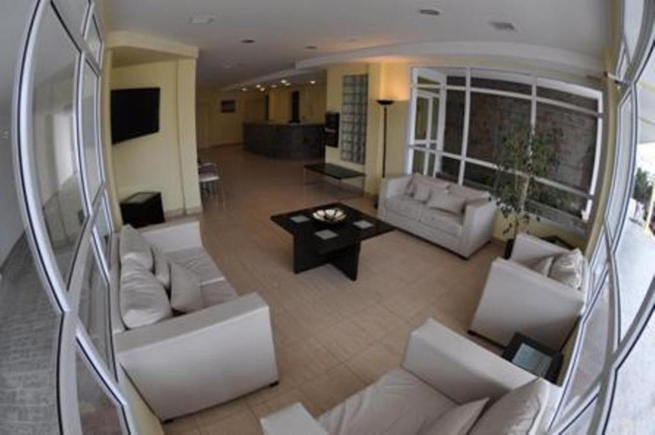 Hotel Tandil Puerto Madryn Exteriör bild